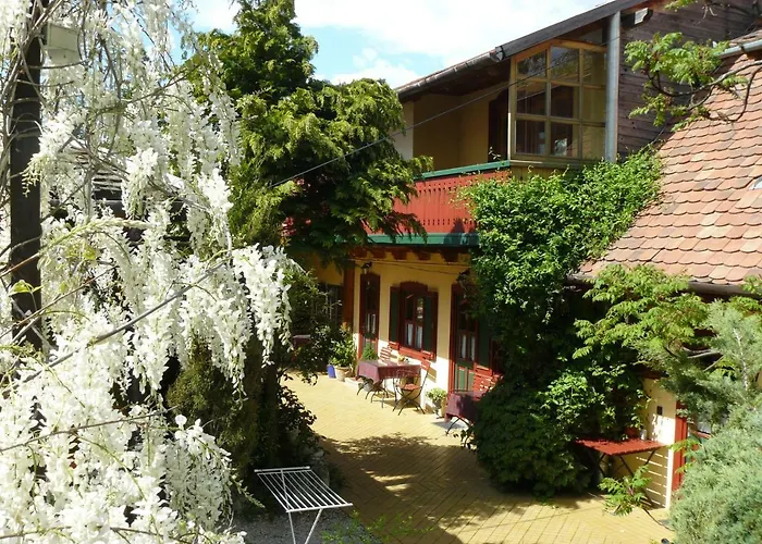 Garten Vendeghaz Guest house